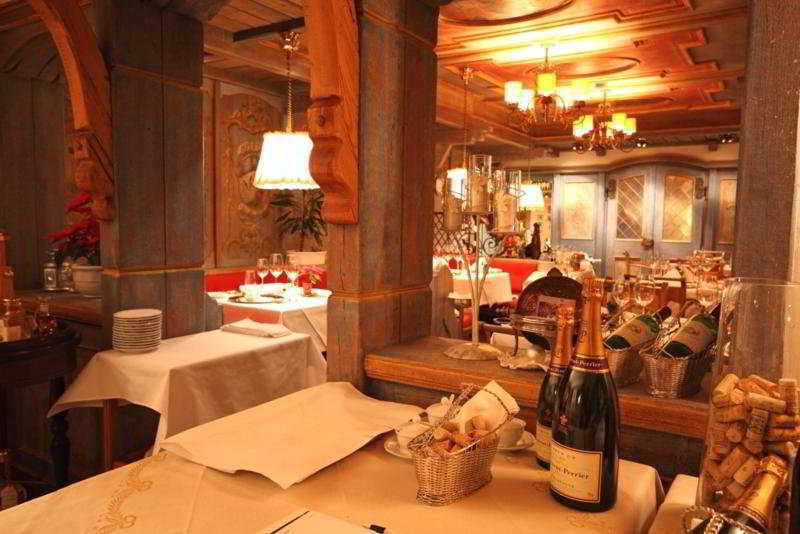 Relais & Chateaux Schoenegg Zermatt Restaurante foto